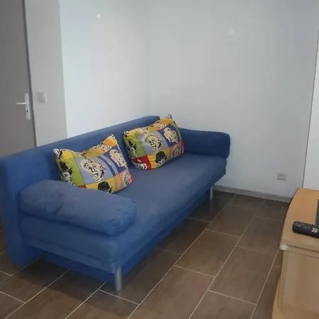 Appt 2 Pces Mez 46m2 + Terrasse 7m2 Ref 4018 Le Castellas